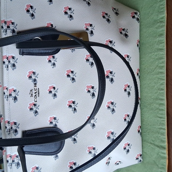 Coach Taxi Crossgrain Leather Tote Bramble Rose White Pink Floral Bag - Picture 7 of 16